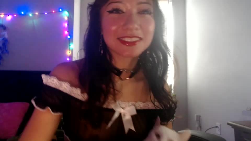 yourpetitepleasure Webcam Chat July 5, 2026