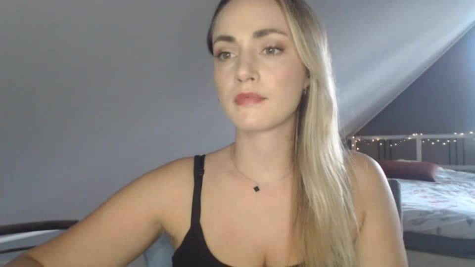 scarlettxblonde Webcam Chat July 5, 2026