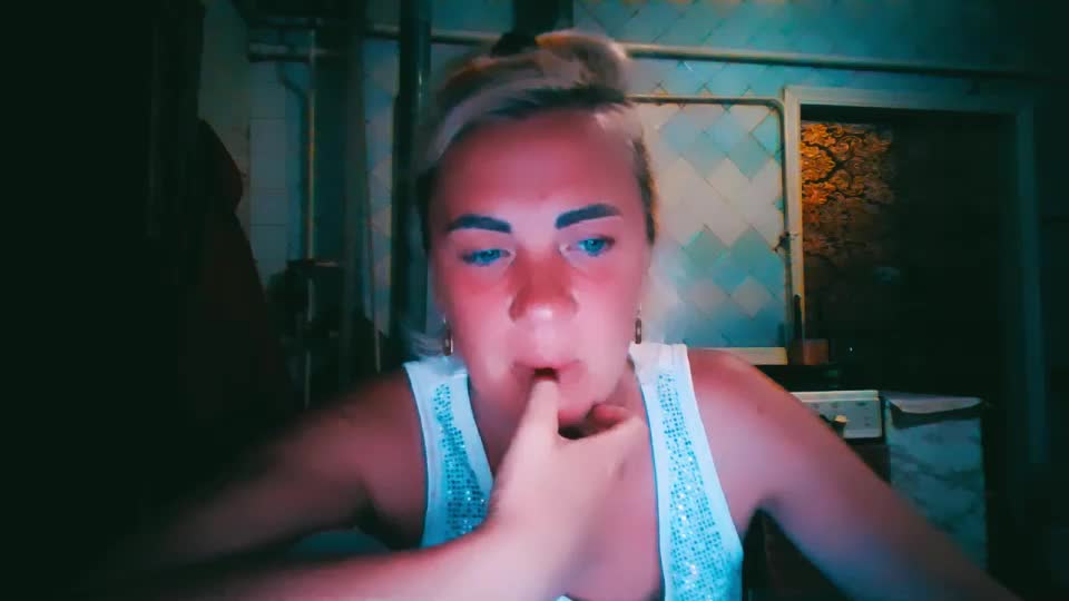 alinafrey_ Webcam Chat July 5, 2026