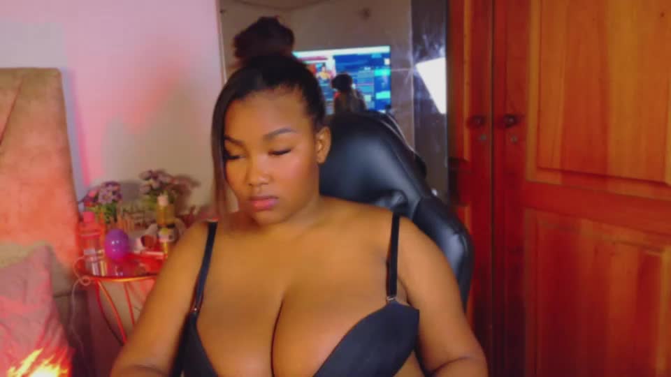 victoria_withmore Webcam Chat July 5, 2026