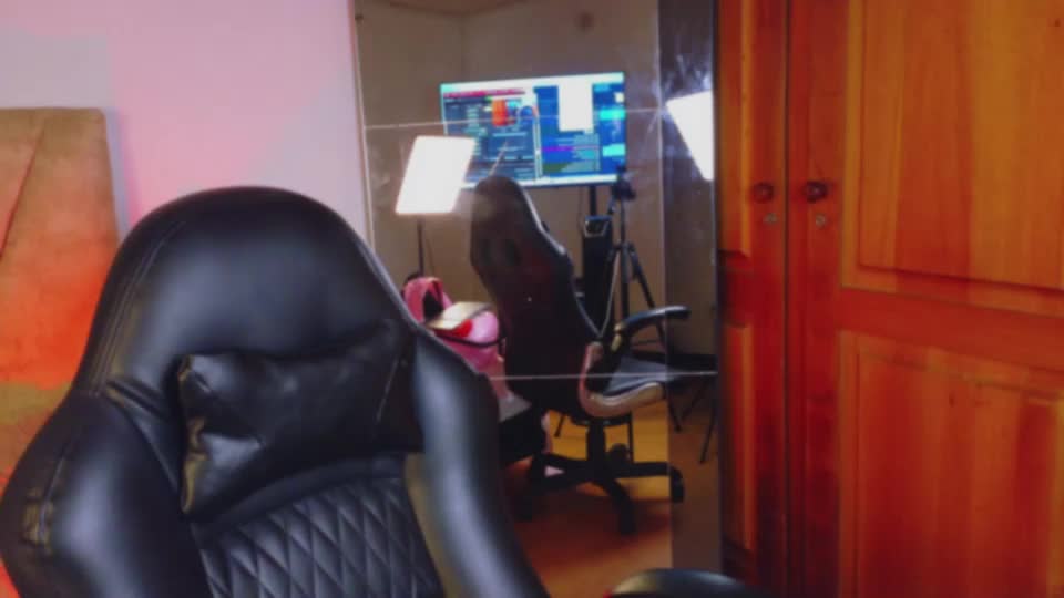 victoria_withmore Webcam Chat July 5, 2026