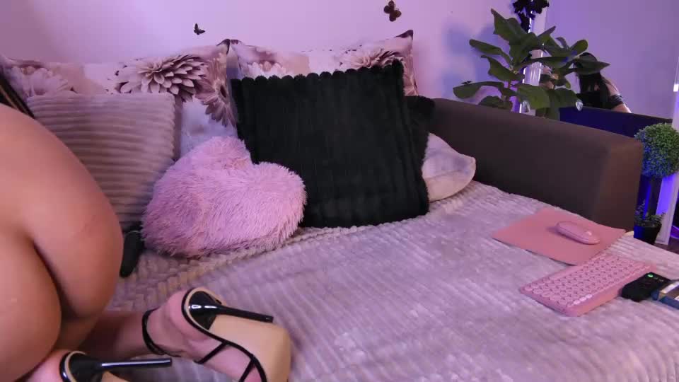 ameliereeaa Webcam Chat July 5, 2026