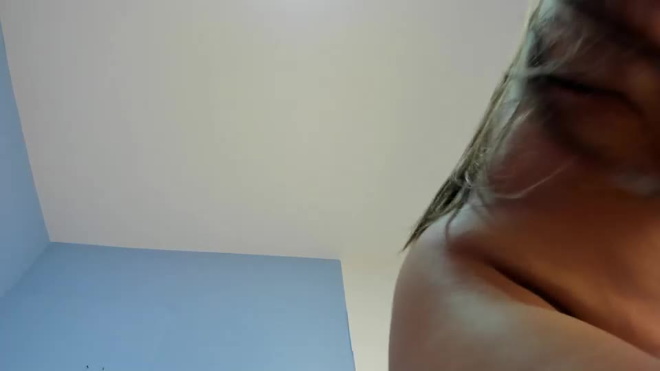 aura_verde Webcam Chat July 5, 2026