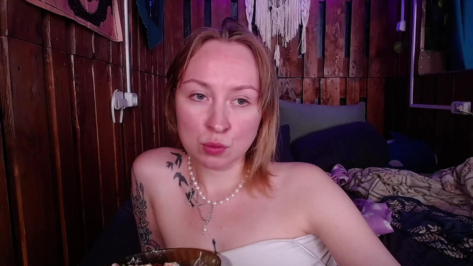 MiMi-Deep Webcam Chat July 5, 2026