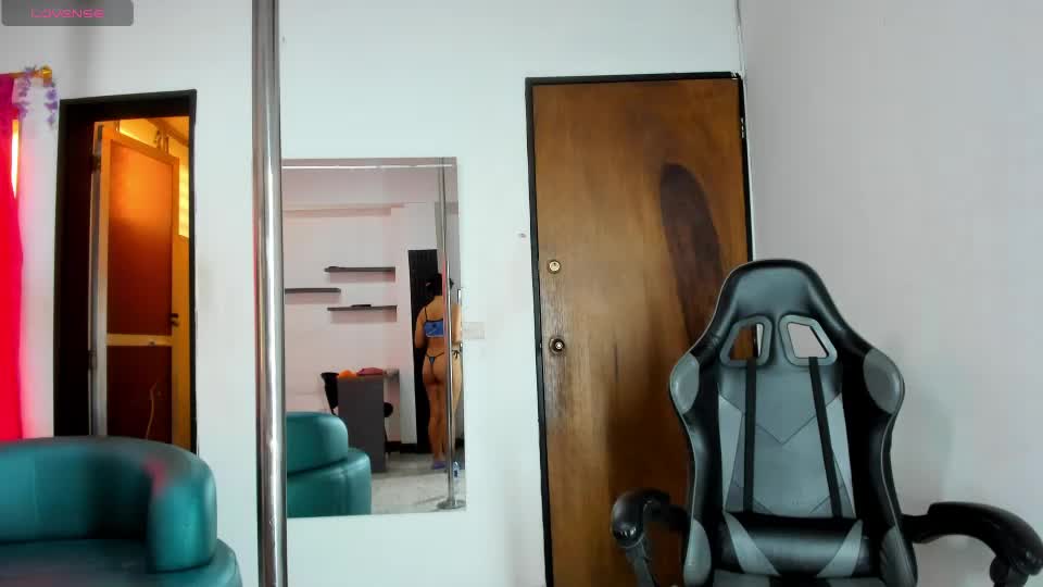 asizaa Webcam Chat July 5, 2026