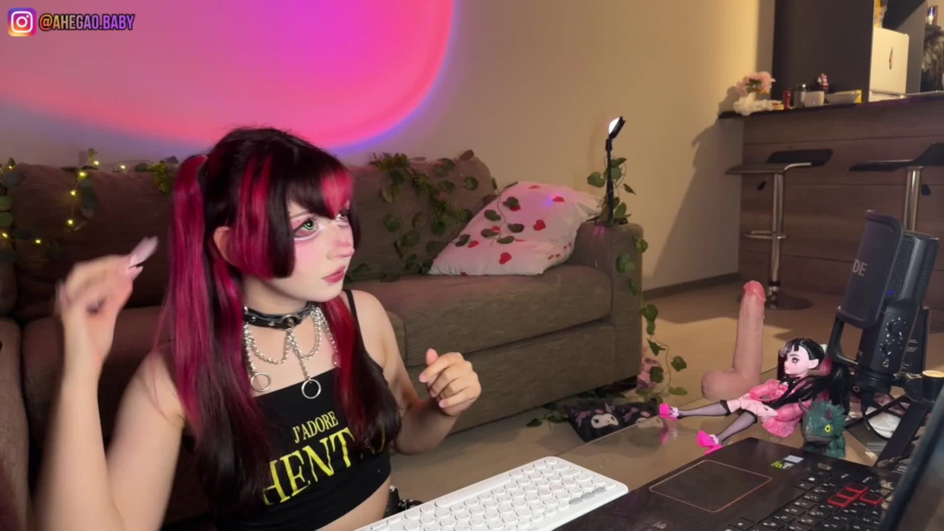 h3ntai-baby Webcam Chat July 5, 2026