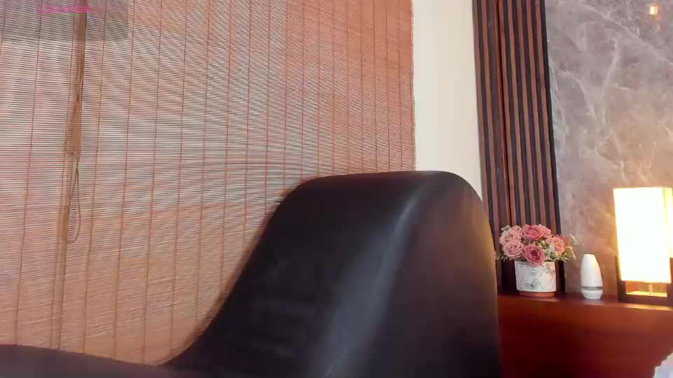 kasandra_leon Webcam Chat July 5, 2026