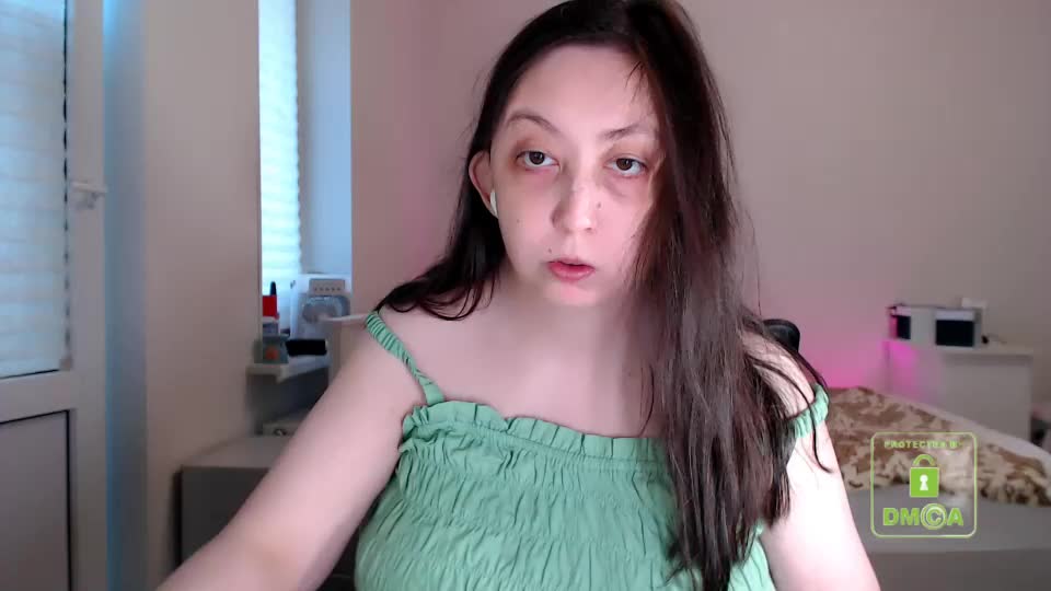 hot_and_pretty Webcam Chat July 6, 2026