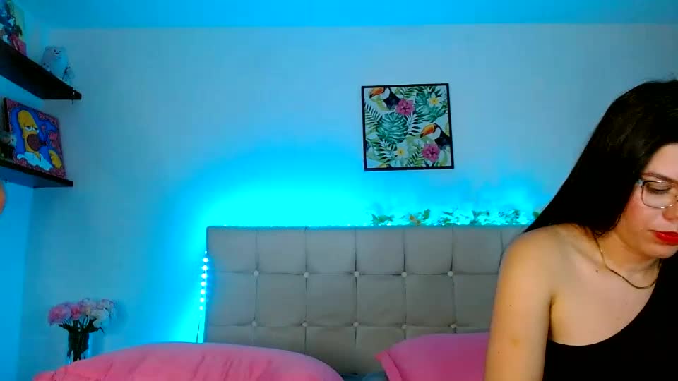 layla_roma Webcam Chat July 6, 2026