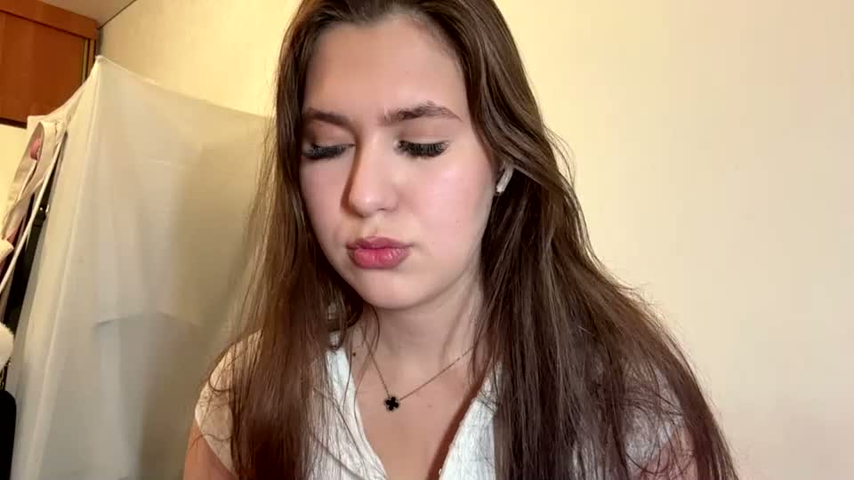 tracievanier Webcam Chat July 6, 2026
