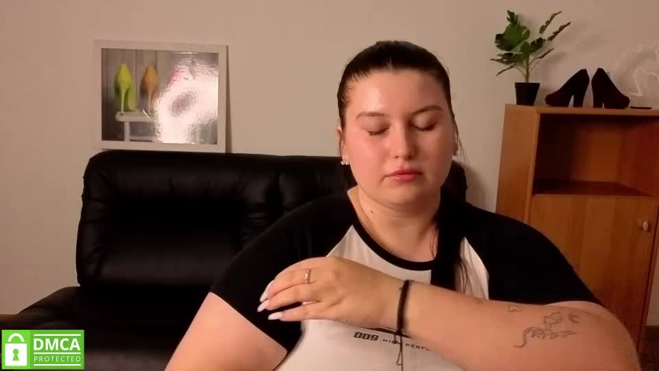 katina_deeplou4 Webcam Chat July 6, 2026