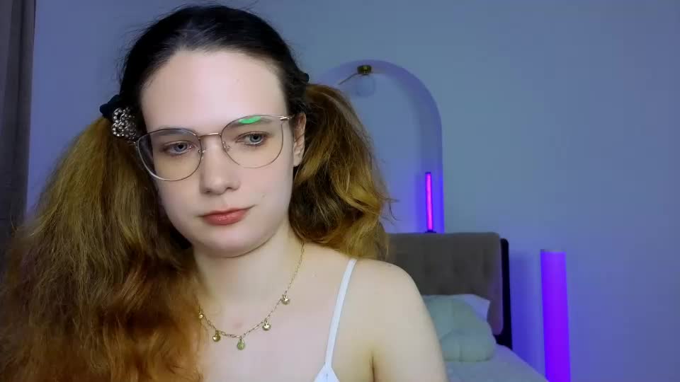 pinky_piee_ Webcam Chat July 6, 2026