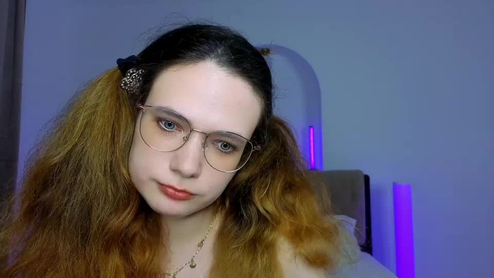 pinky_piee_ Webcam Chat July 6, 2026