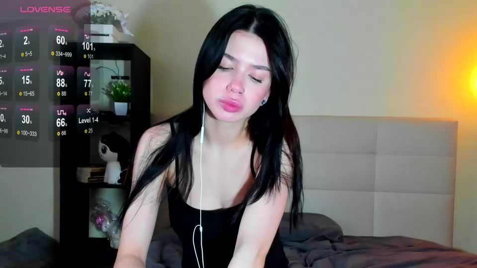 luna_lips Webcam Chat July 6, 2026