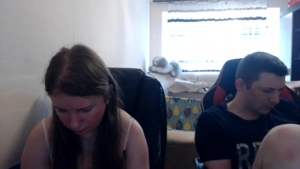 jenisandpeter Webcam Chat July 6, 2026