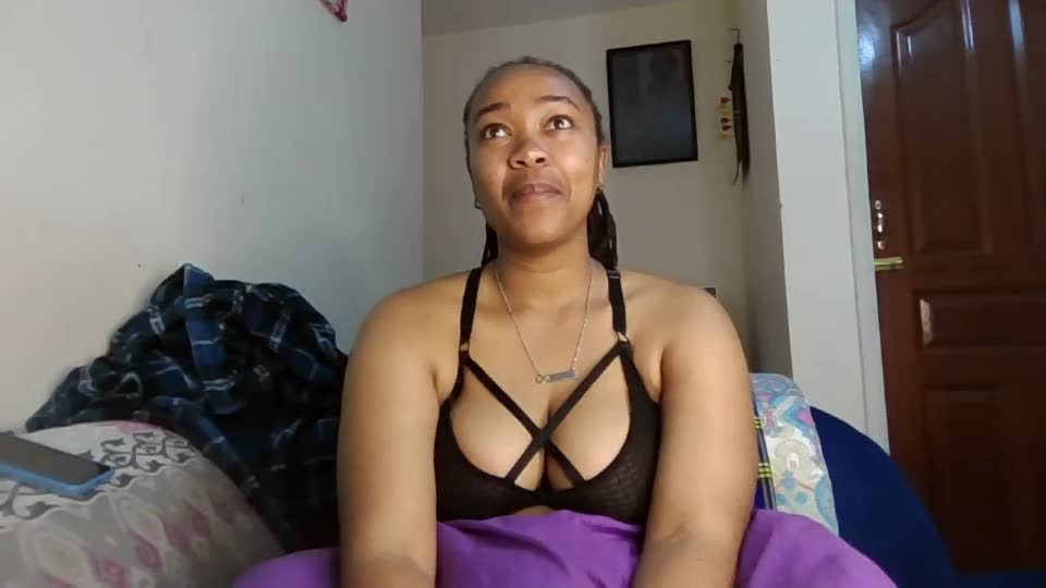 atara_seren Webcam Chat July 6, 2026