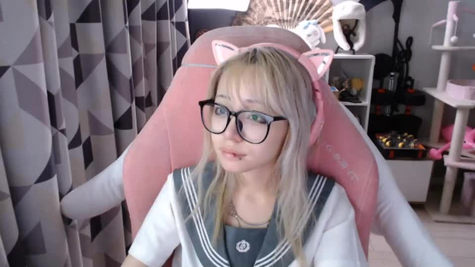 danyelleeyermann Webcam Chat July 6, 2026