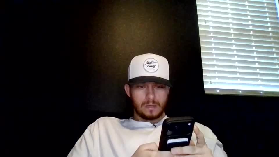 tallhungcloudyy Webcam Chat July 6, 2026