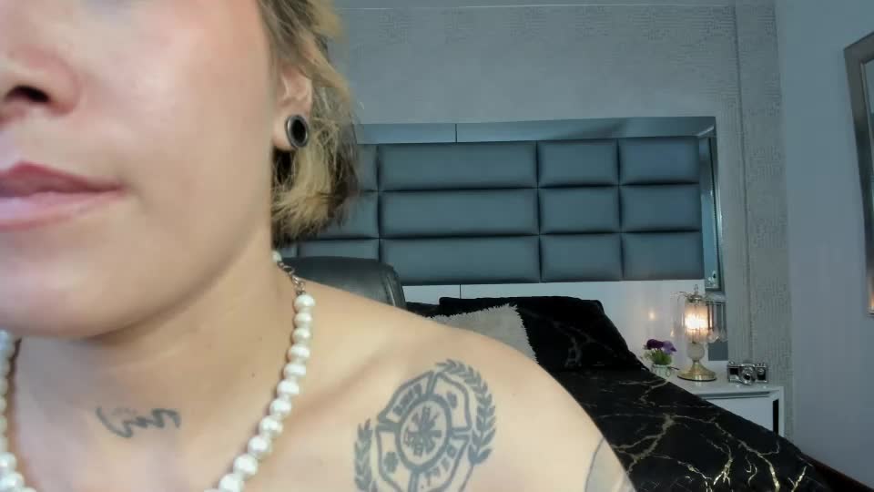 mrs_regina_clk Webcam Chat July 6, 2026