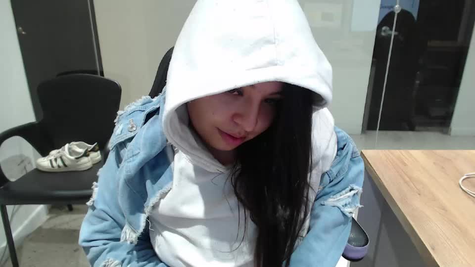 vall_09 Webcam Chat July 7, 2026