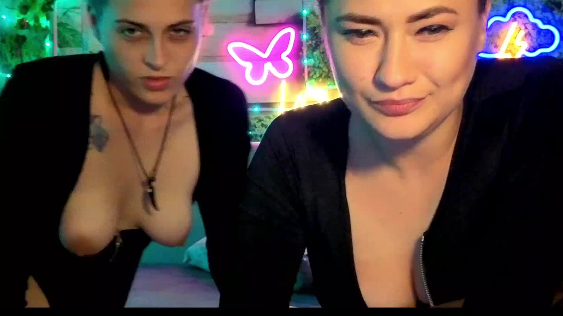2Laski2 Webcam Chat July 7, 2026