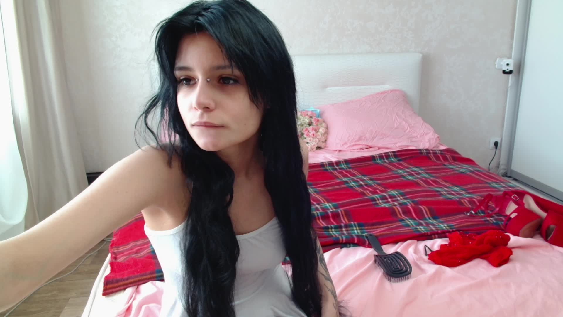 TheSluttyFox Webcam Chat July 7, 2026