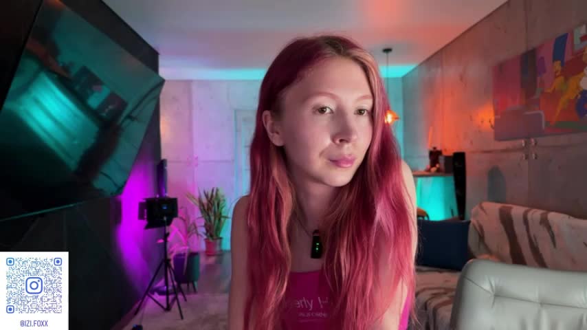 izi-fox Webcam Chat July 7, 2026