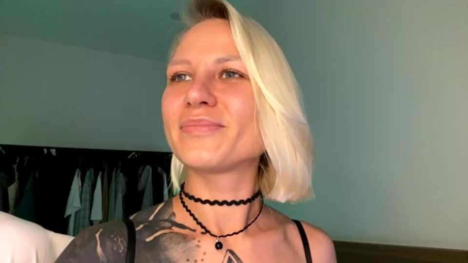 blonde_fuck_couple Webcam Chat June 20, 2026