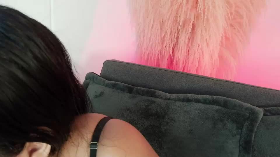 bella_saint33 Webcam Chat July 7, 2026