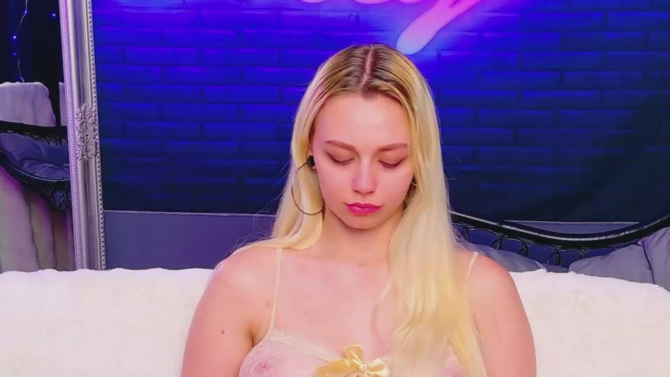 alessiacroft Webcam Chat July 7, 2026