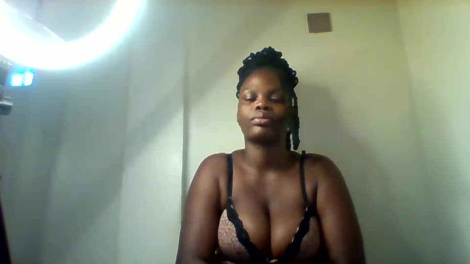 luciaresa Webcam Chat July 7, 2026