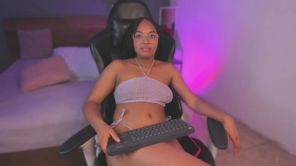 lynncute Webcam Chat July 7, 2026