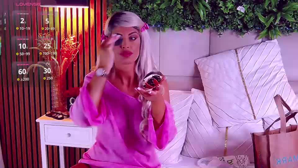 salmaroze Webcam Chat July 7, 2026