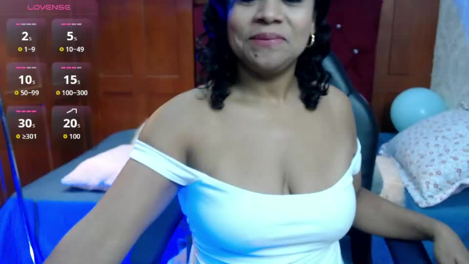 rousse_amber Webcam Chat July 8, 2026