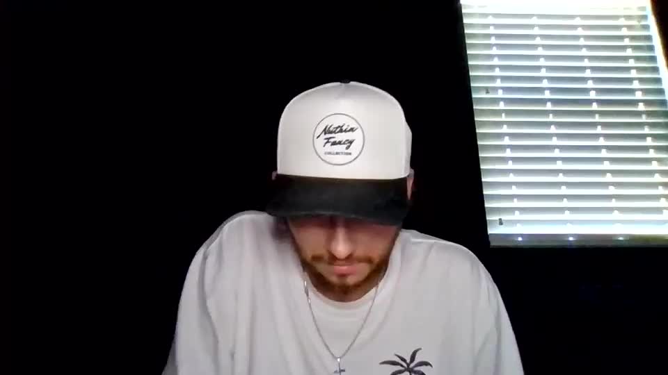 tallhungcloudyy Webcam Chat July 8, 2026