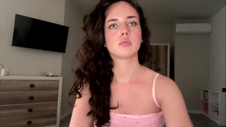 farrahburde Webcam Chat July 8, 2026