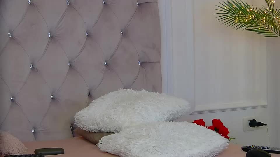 kimmdaviss Webcam Chat July 8, 2026