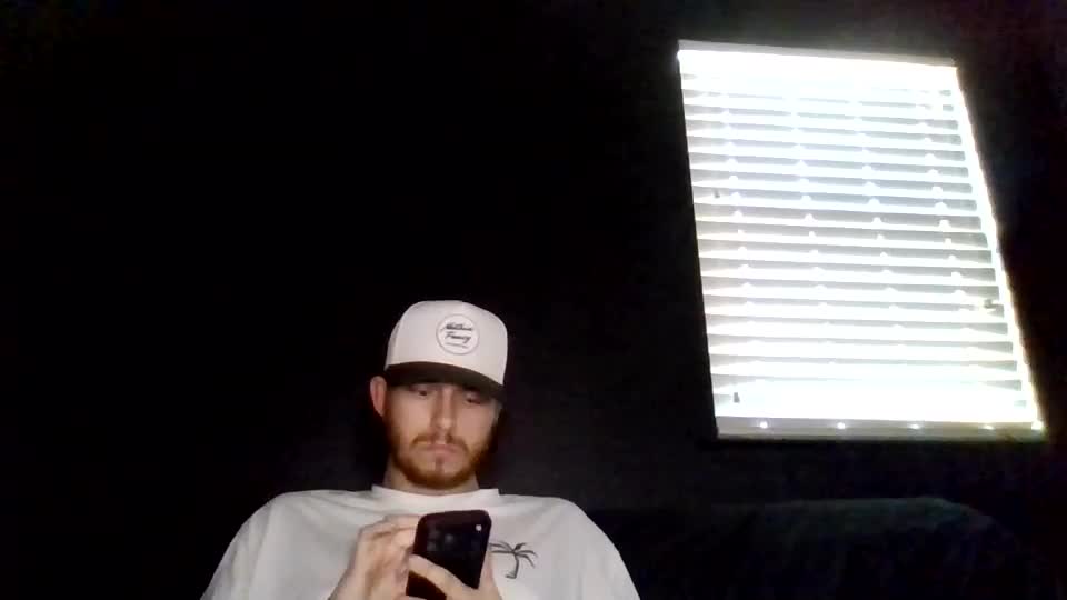 tallhungcloudyy Webcam Chat July 8, 2026