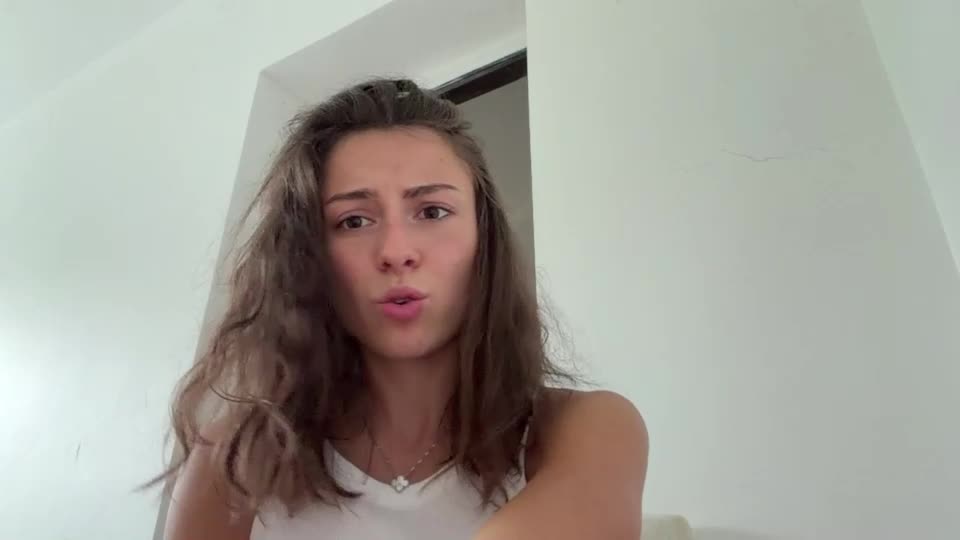 asleyfabello Webcam Chat July 8, 2026