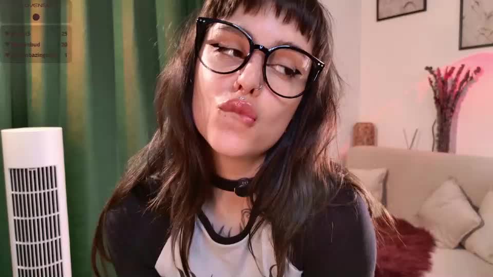 hugme_ Webcam Chat July 8, 2026