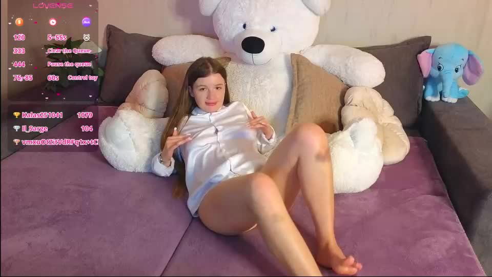 _rosalinelov_ Webcam Chat July 8, 2026