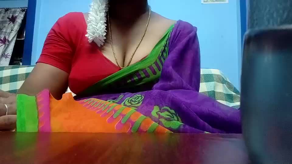 tamilmadhi520 Webcam Chat July 8, 2026