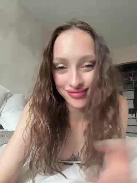 MilaLuxury Webcam Chat July 8, 2026
