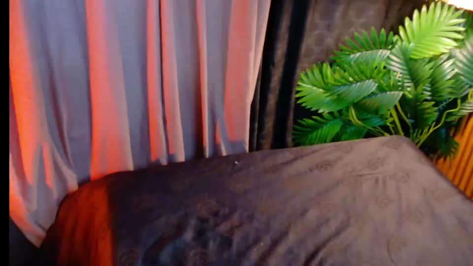 sex_in_paradise24 Webcam Chat July 8, 2026