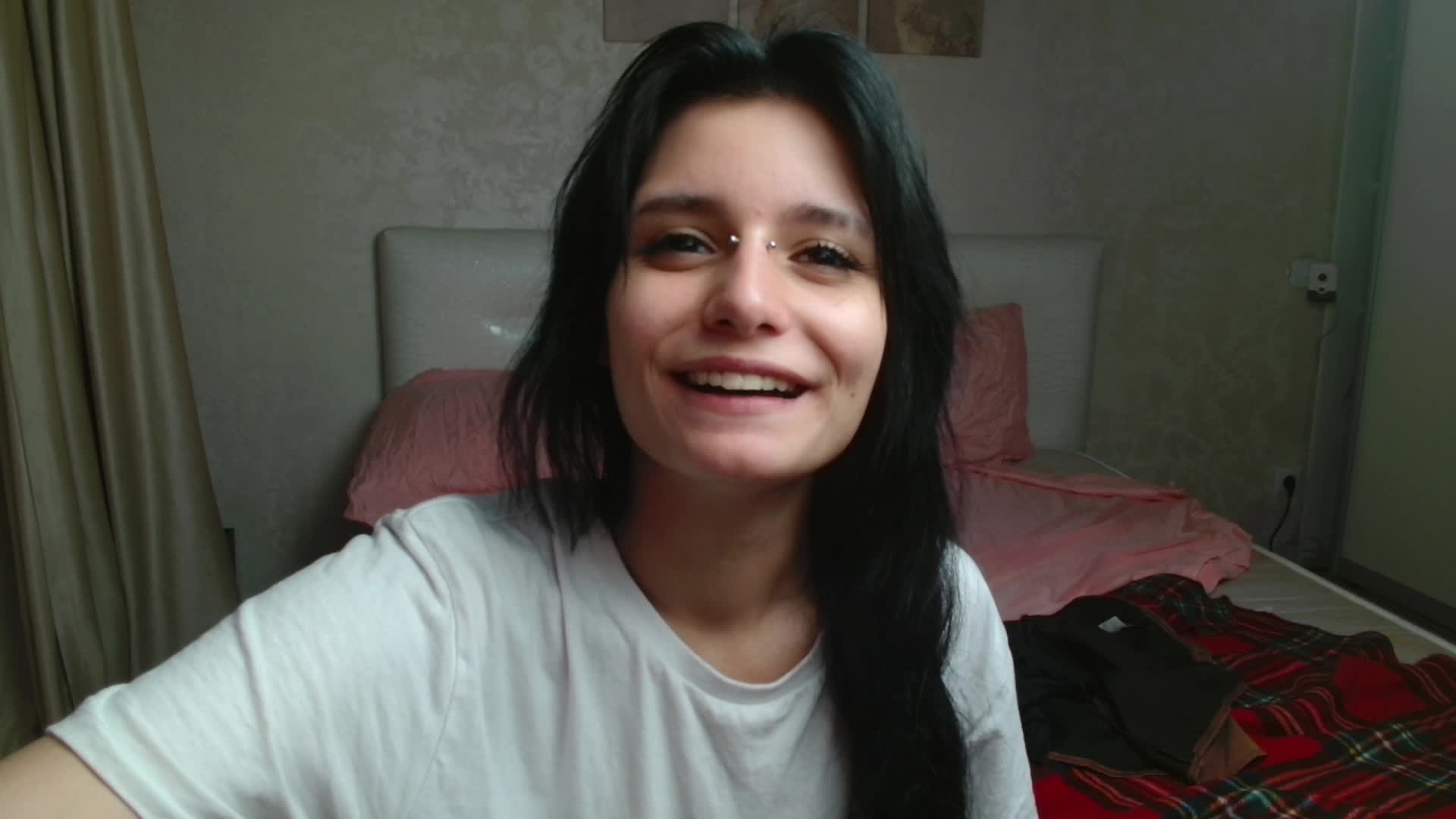 TheSluttyFox Webcam Chat July 8, 2026