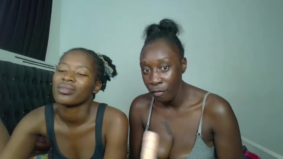 kinky_leila Webcam Chat July 8, 2026