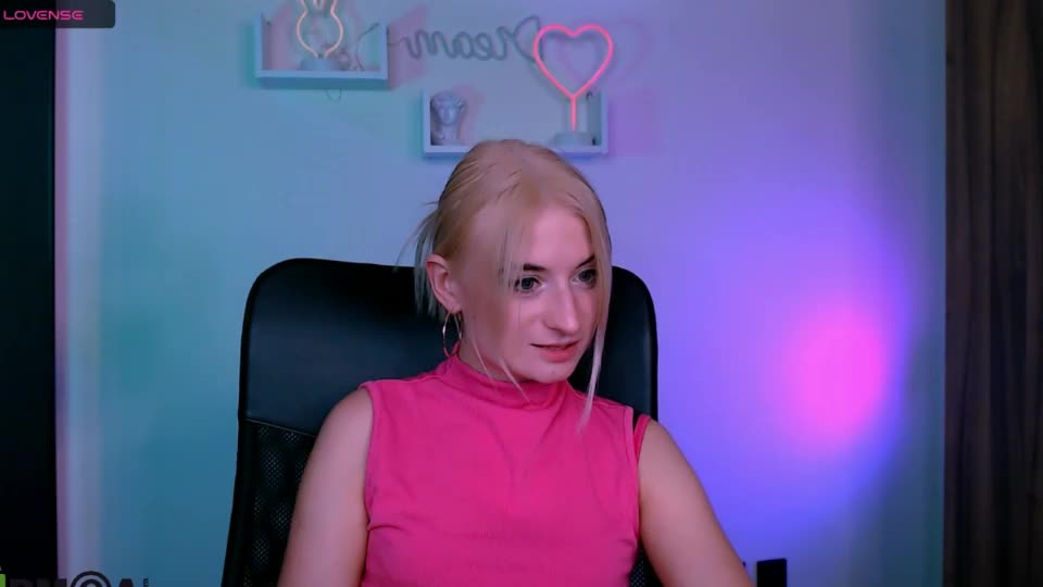 dreamyivyy Webcam Chat July 8, 2026