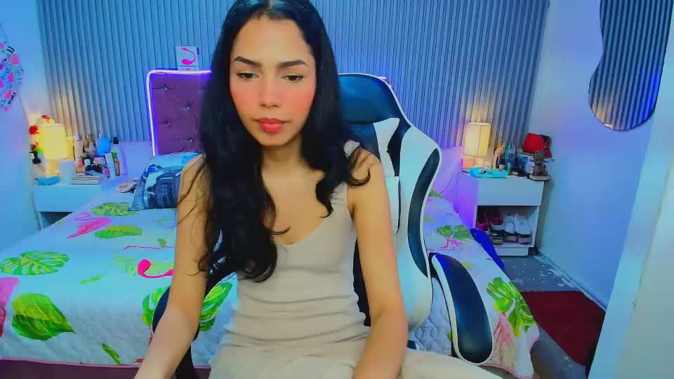 princess_skinny18 Webcam Chat July 8, 2026