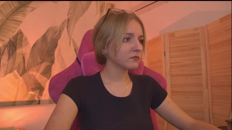 violamore Webcam Chat July 8, 2026