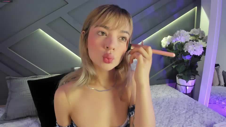 akemi__ Webcam Chat July 8, 2026